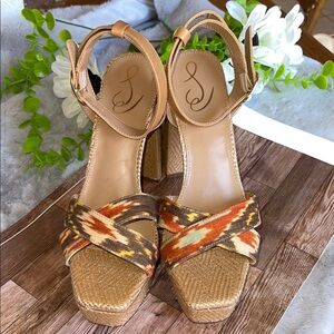 Women's Tan and Multicolor Platform Sandals